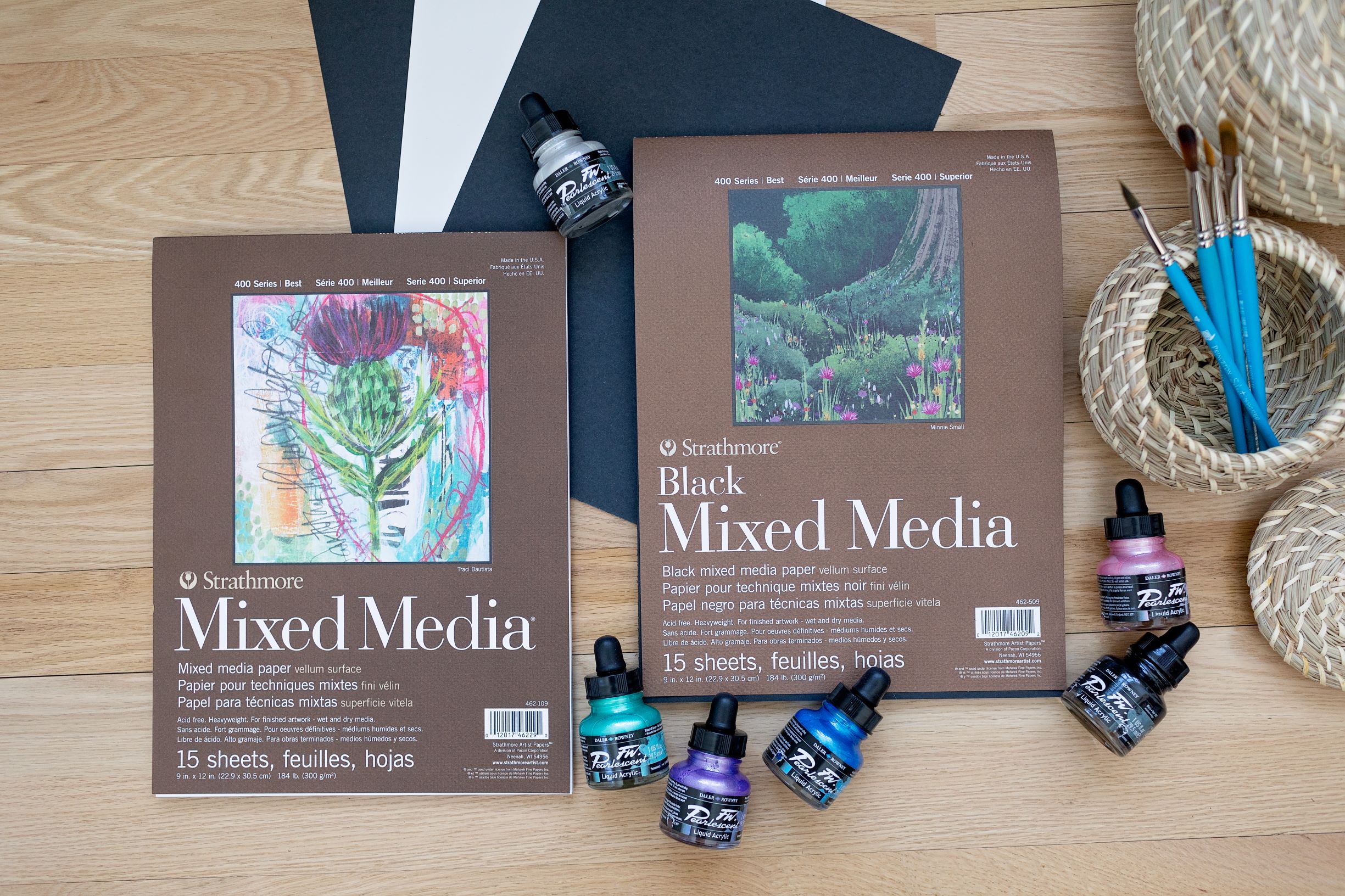 Mixed Media Selection, Derwent Black Mixed Media Pad A4